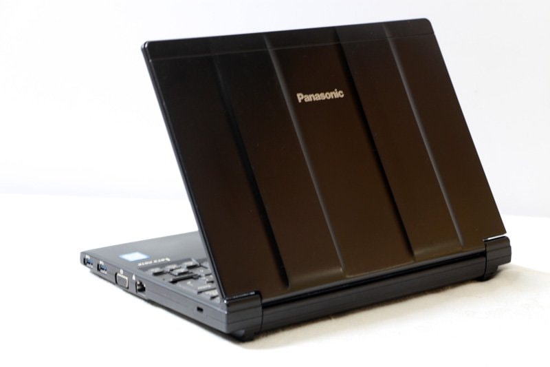ノートパソコン Panasonic CF-SV7JDUQR Core i7 8550U 1.8GHZ
