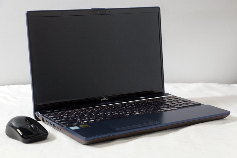富士通製ノートパソコン LIFEBOOK WA3/D1 FMVWD1A37L 特別