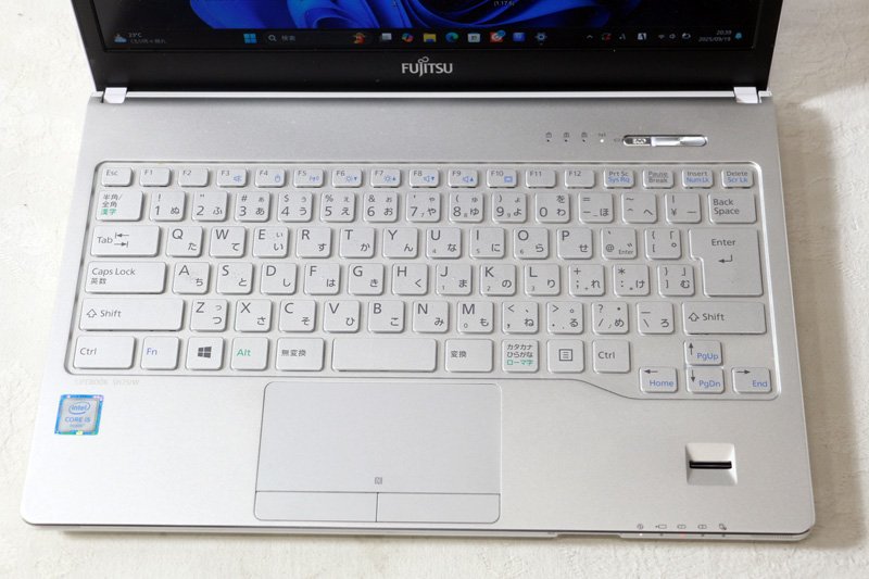 ノートパソコン 富士通 FMV LIFEBOOK SH75/W FMVS75WWP Core i5 6200U
