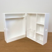 すっきりまとまる　メイクBOX