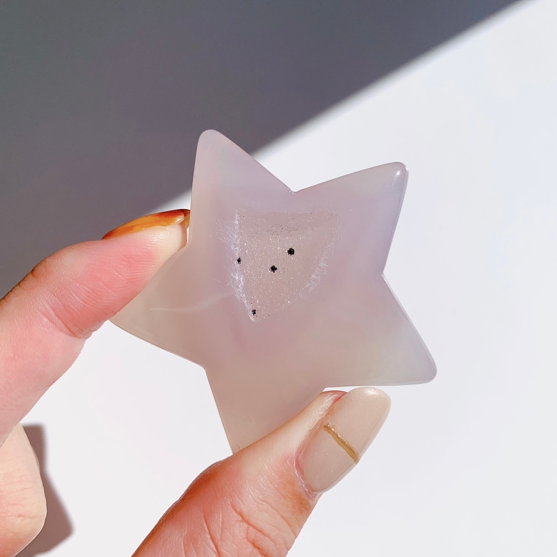 300★特選一石★限定数量♢『聖なる石』【艶々極上ラピスラズリさざれ】❤️ ◇つやつや！極上◇幸運を呼び寄せる石◇艶々ラピスラズリ【青