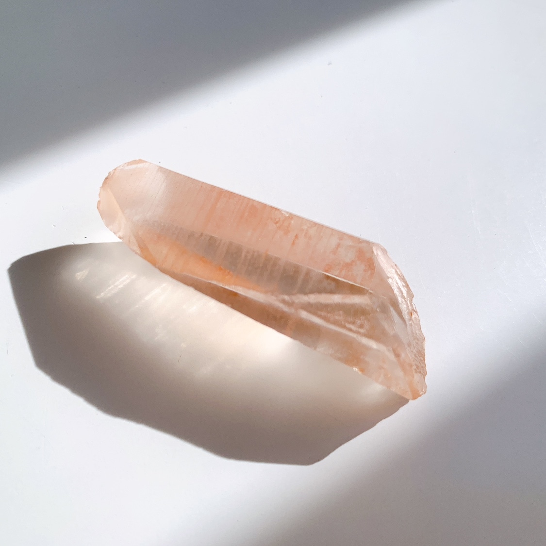 ピンクレムリアンクォーツ | 原石 | Crystals by Purely