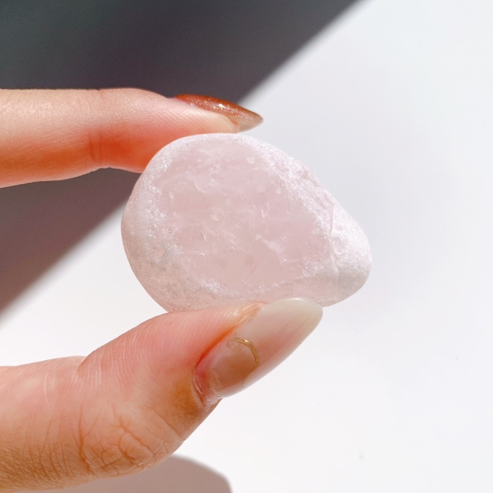 ローズクォーツ リバーストーン