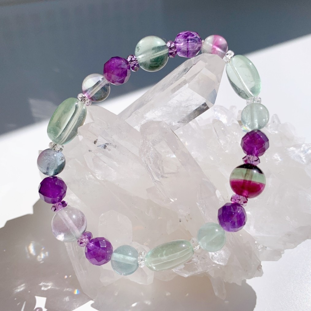 [68Y]レインボーフローライト,アメジストスターカット,フローライト,水晶 ブレスレット