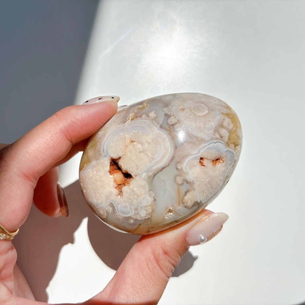 さくらアゲート にぎり石