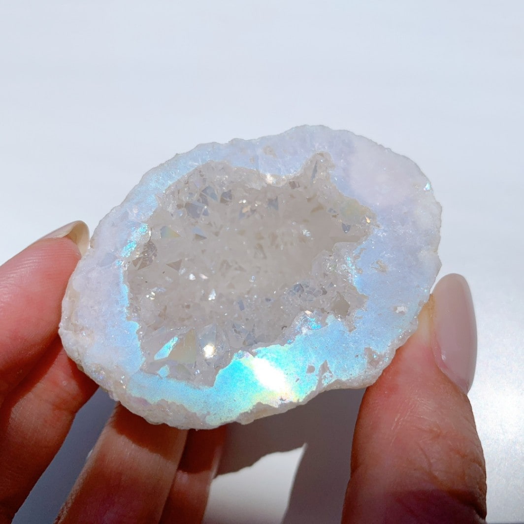 オーロラ水晶 ジオード