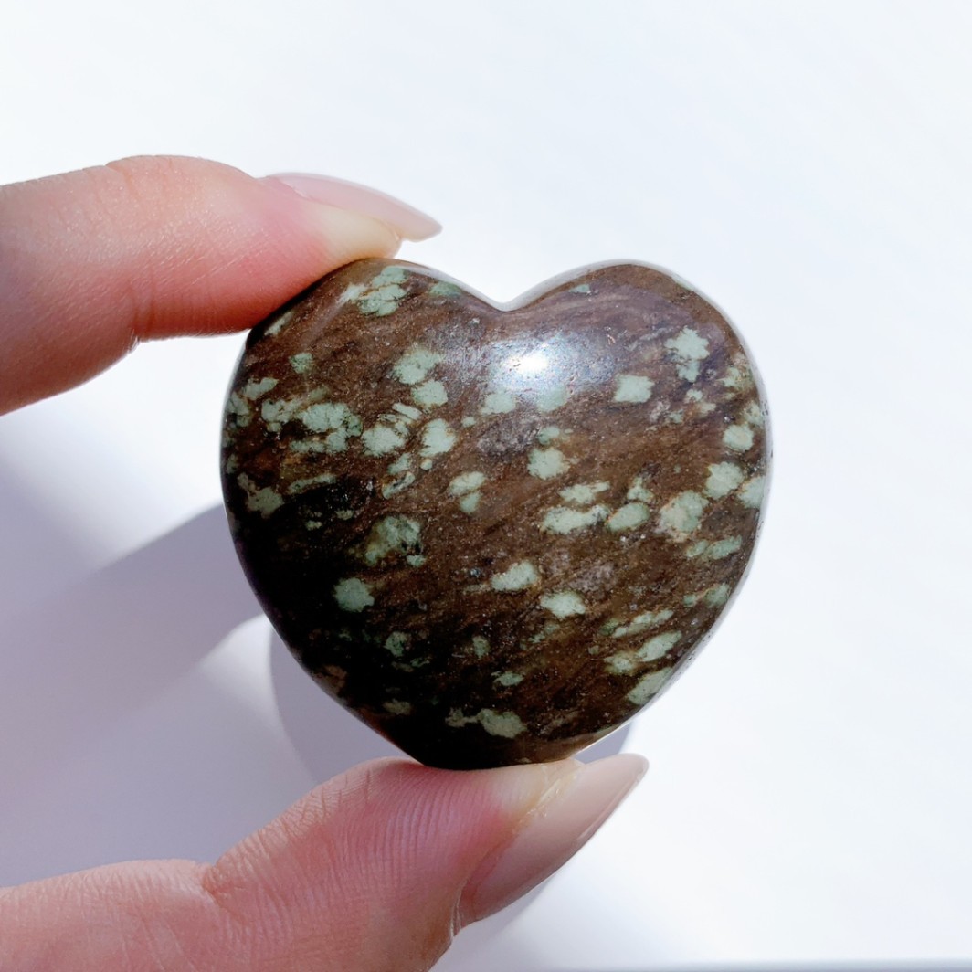 ナンドライト ハート型