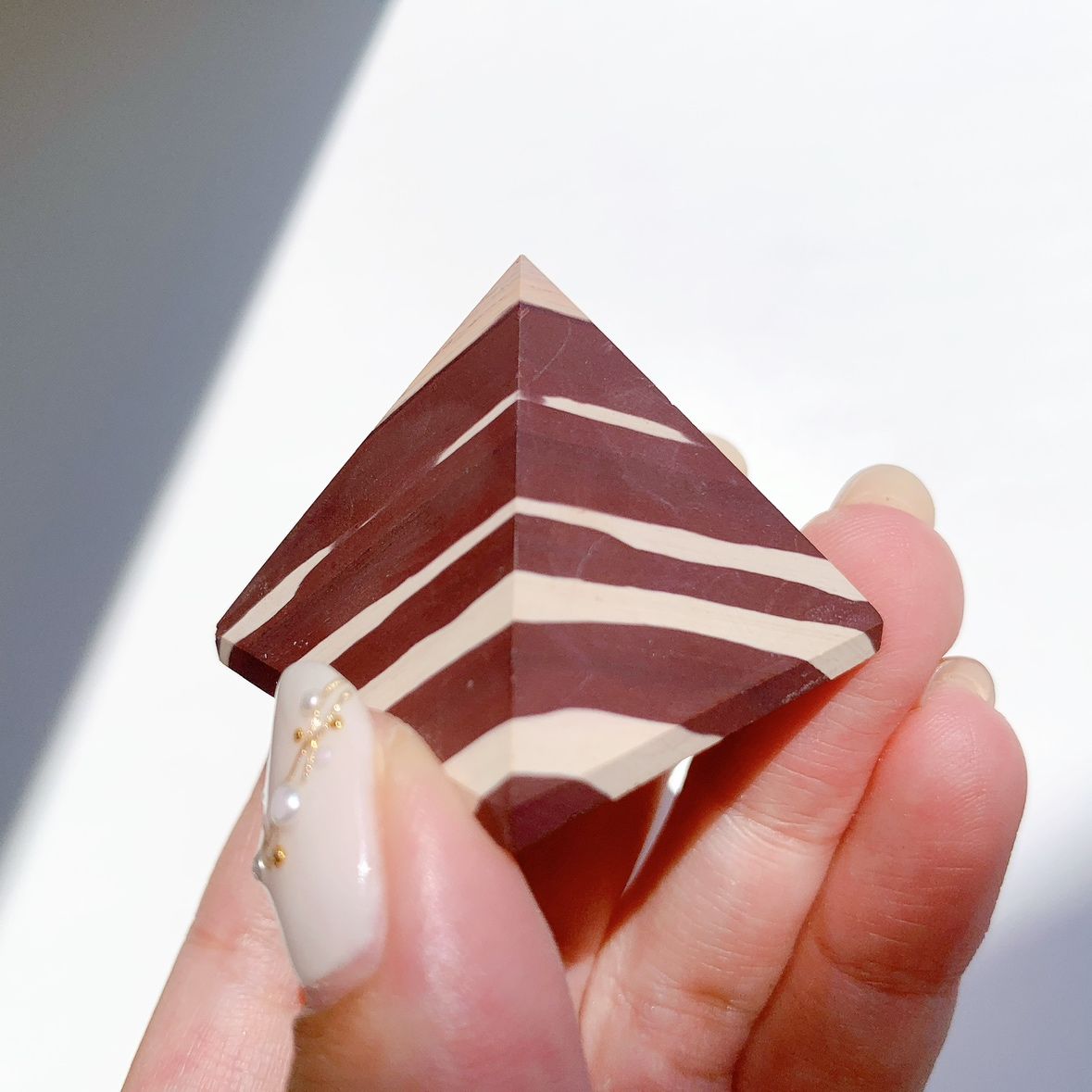 ゼブラストーン ピラミッド型