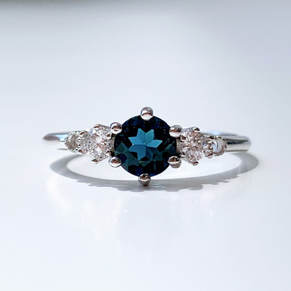 シルバーリング フリーサイズ ロンドンブルートパーズ