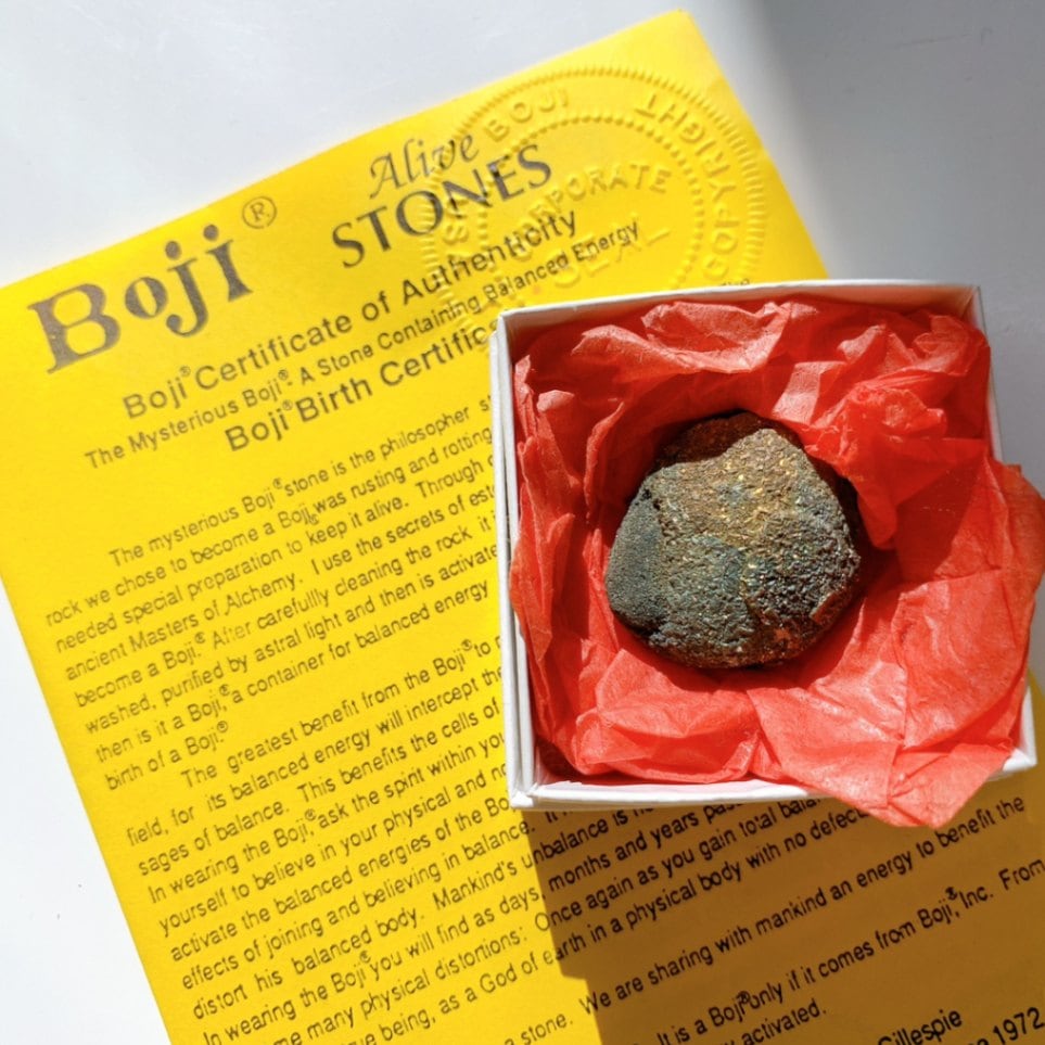 ボージーストーン① レインボーボージーストーン Boji Alive STONS