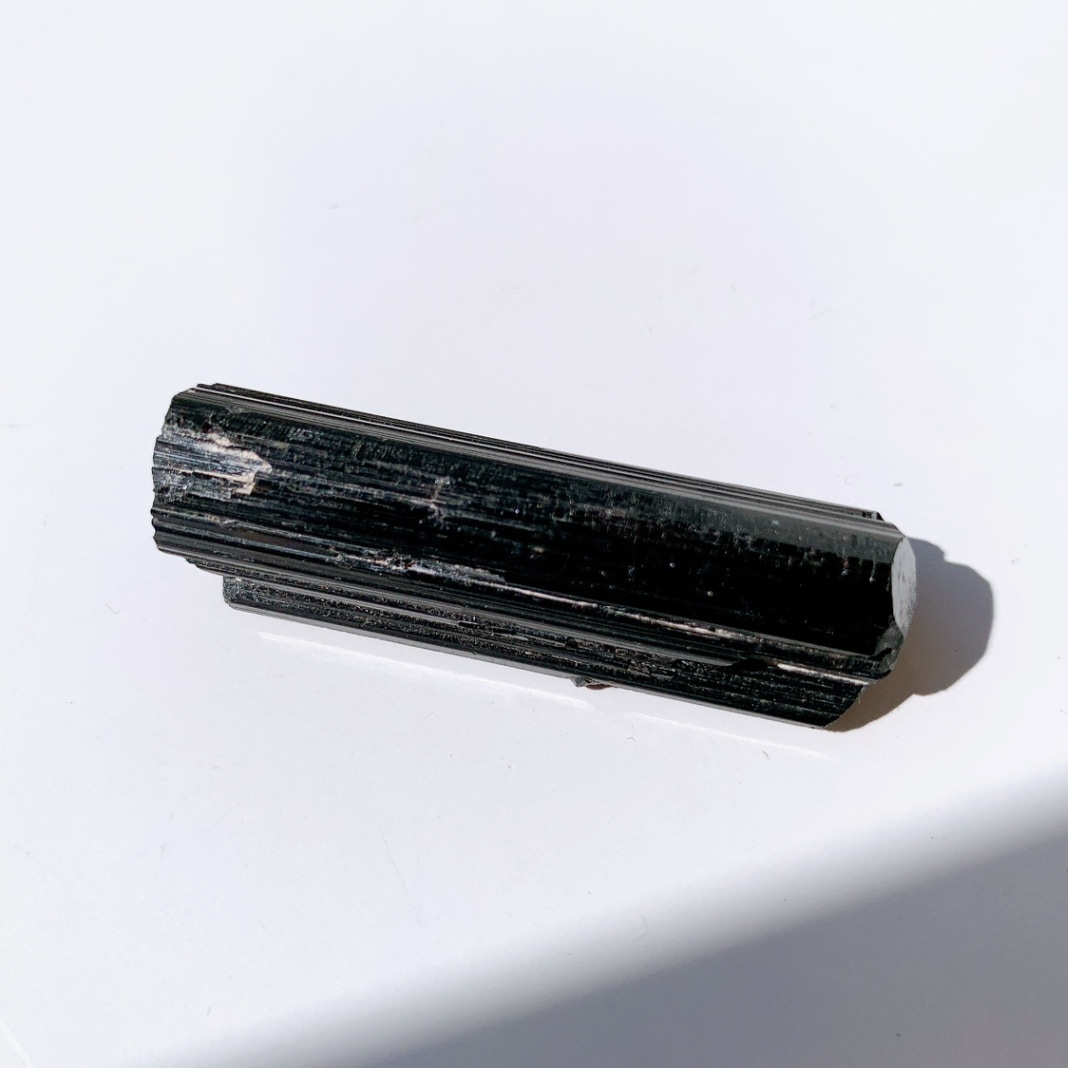 ブラックトルマリン 原石 小