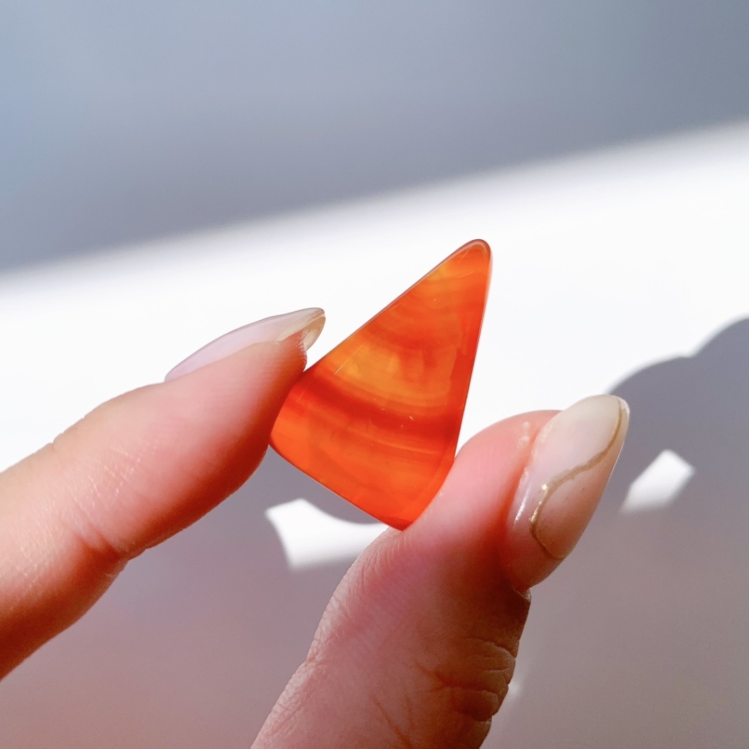 ７月誕生石＊１連＊ハートカービングカーネリアン 366日の誕生石カーネリアン - 江口宝飾（宝石鑑定士のいる店）