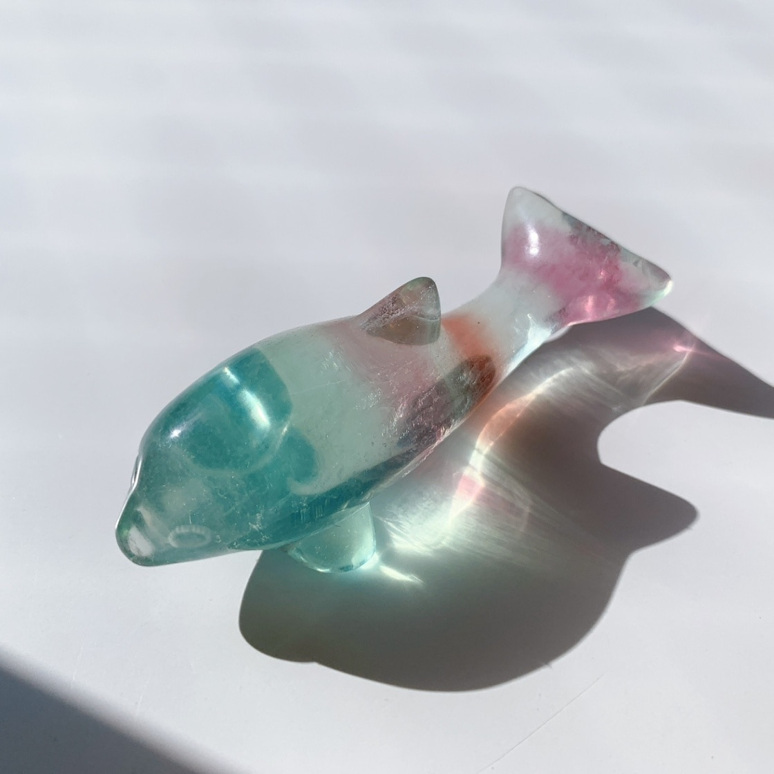 フローライト イルカ型