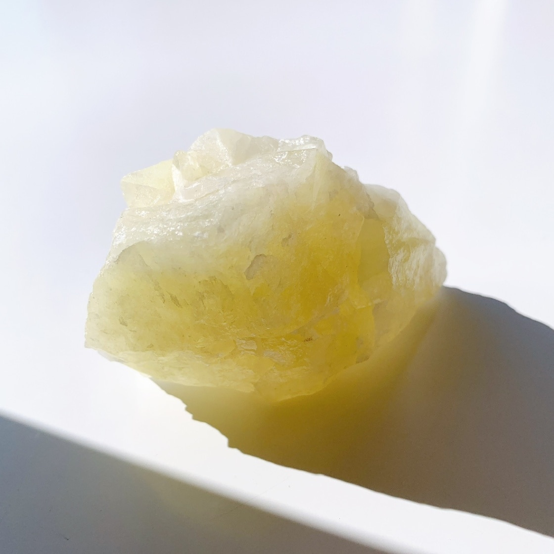 レモンクォーツ（サルファ入り水晶）原石