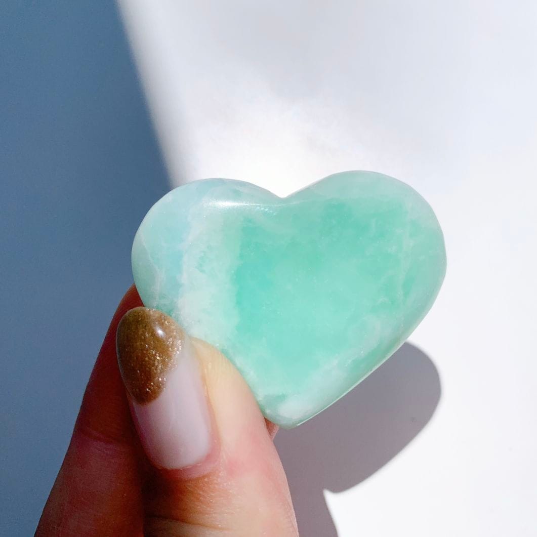 健康・長寿・子宝】虹！瑪瑙ハート・カルサイト共生⭐️ジォード薄い