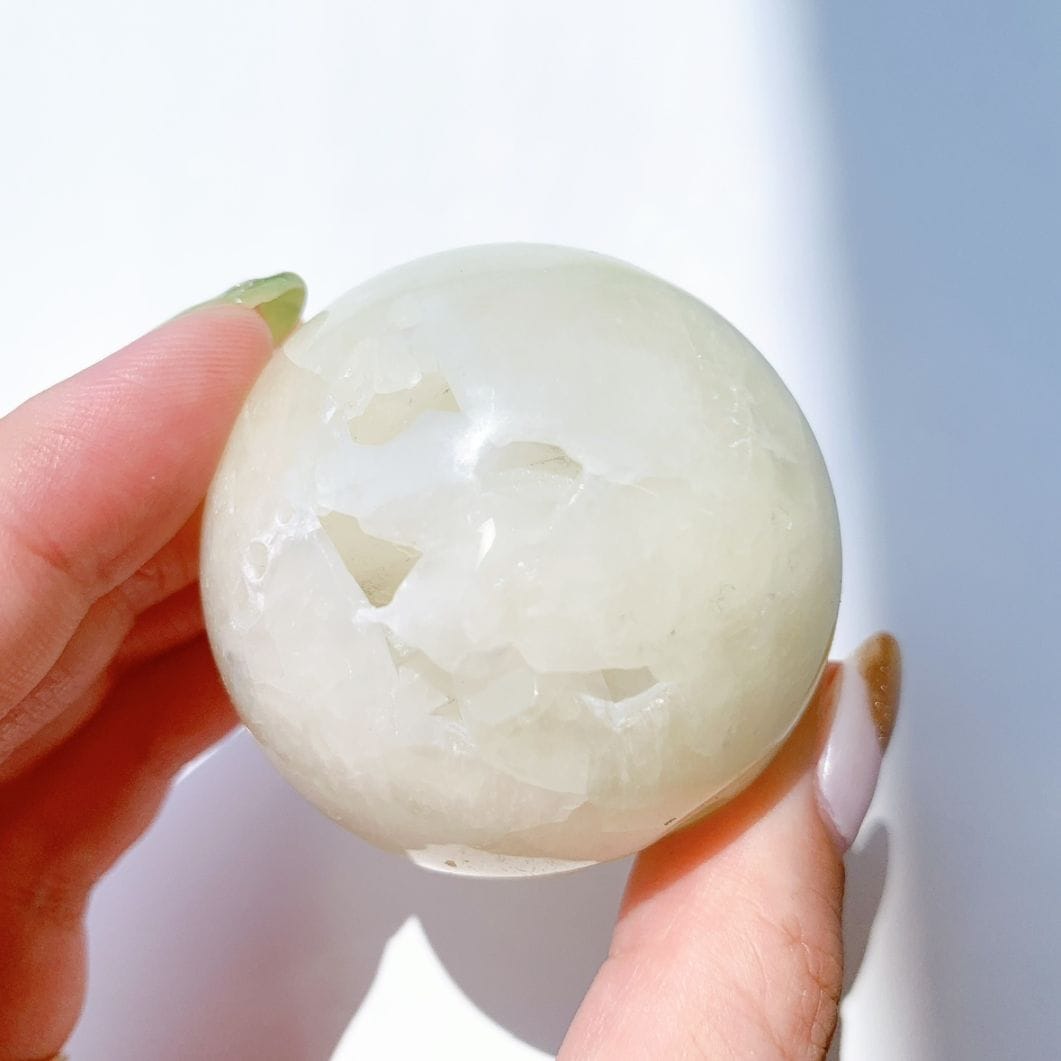 no.y12 国産 姫川薬石 約42.2㍉ 丸玉・スフィア 石の形から選ぶ,