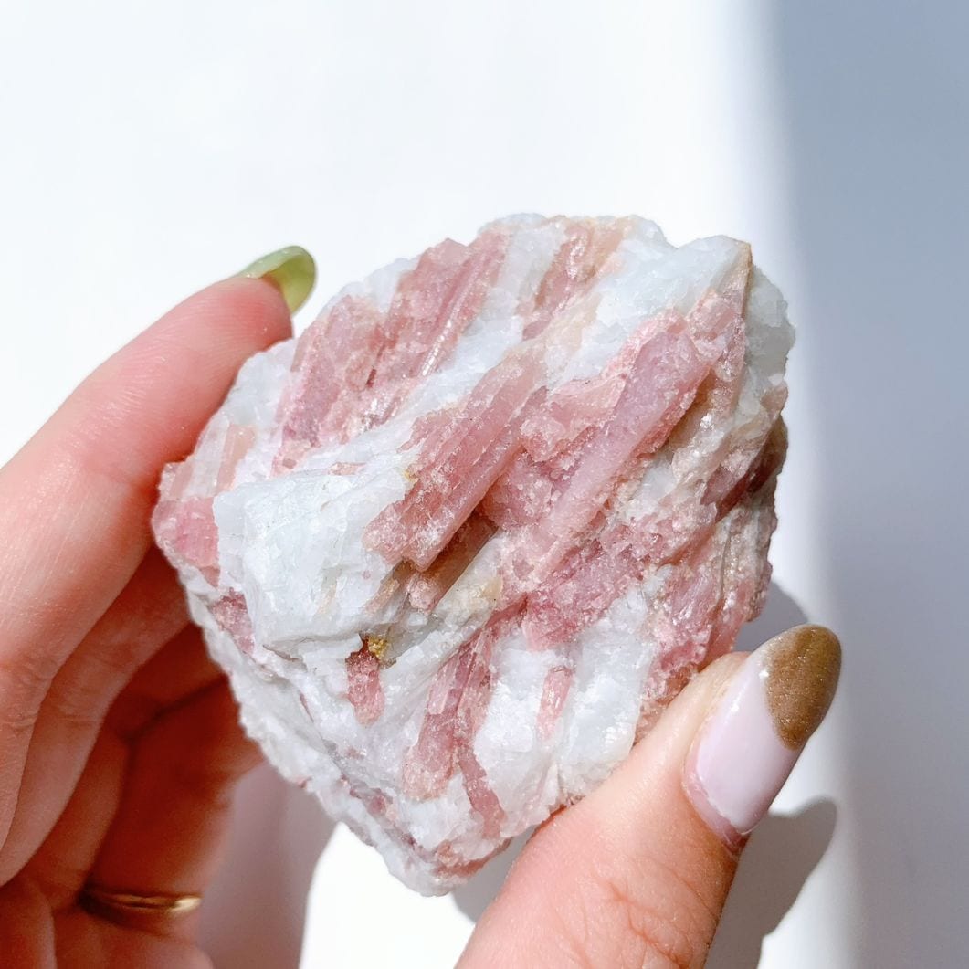 石の意味から選ぶ,無条件の愛・ハートをオープン | Crystals by