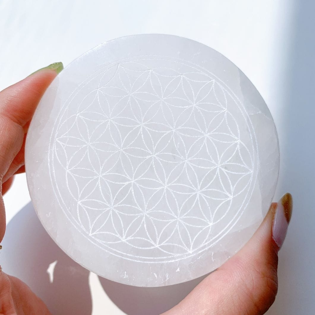 あ〜きゃん♬様　キャンディーフローライト　大きめハート　握り石 楽天市場】フローライト ハートの通販