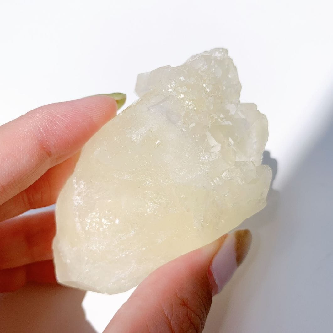 レモンクォーツ（サルファ入り水晶）原石