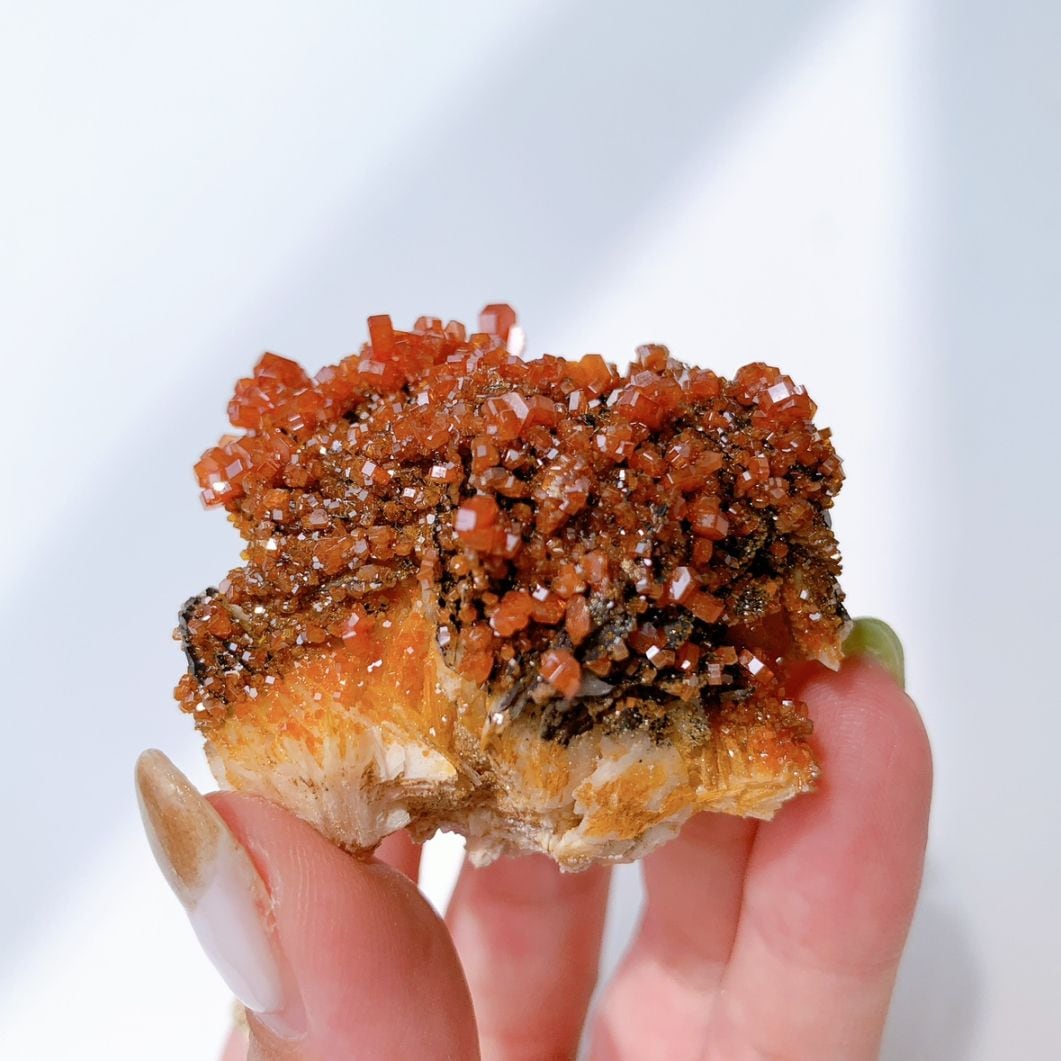 バナジナイト 原石