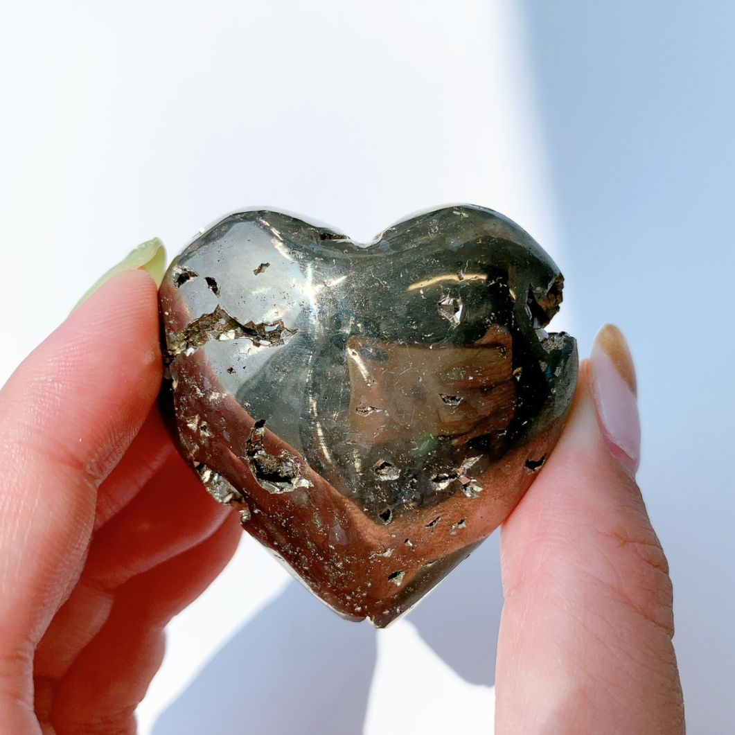 パイライト ハート型