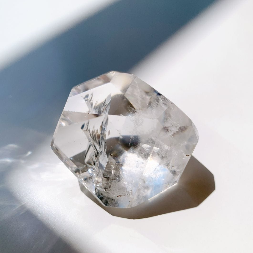 レインボー水晶 ラフカットポリッシュ