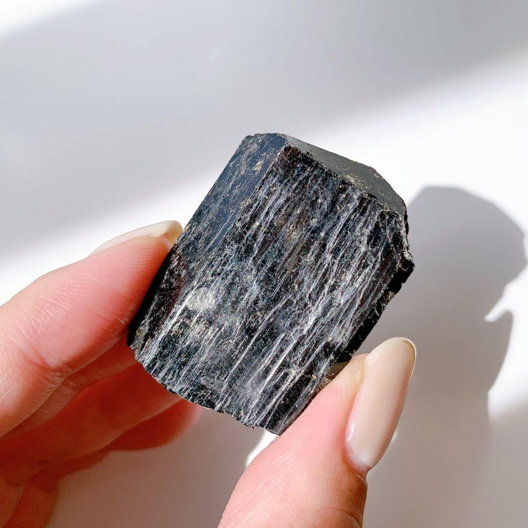 ブラックトルマリン 原石