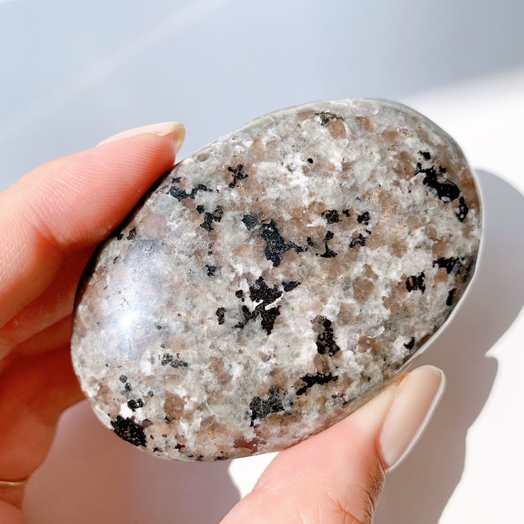 カラーから選ぶ,グレー | Crystals by Purely