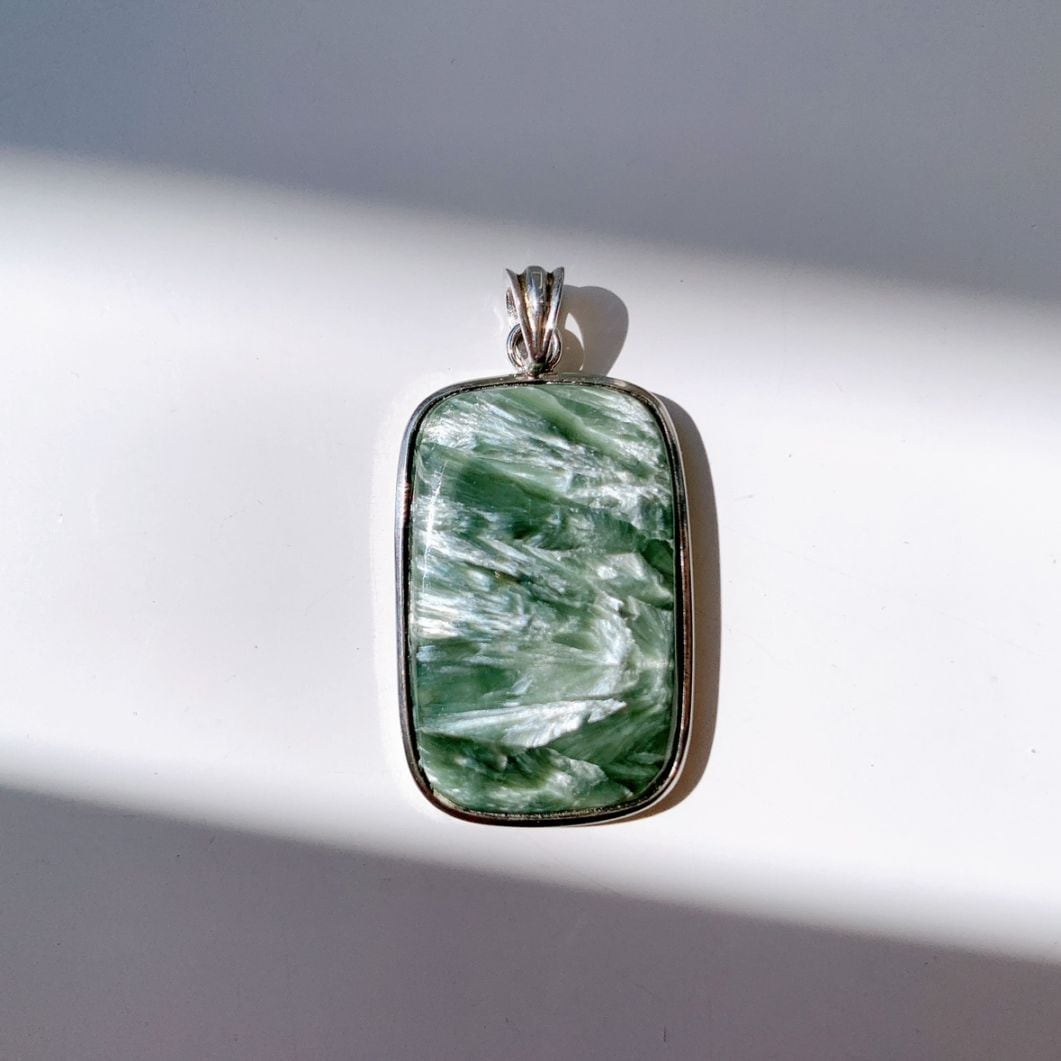 セラフィナイト ペンダントトップ