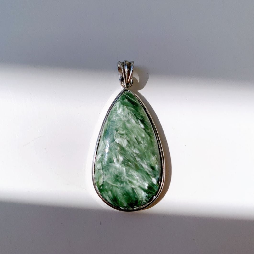 セラフィナイト ペンダントトップ