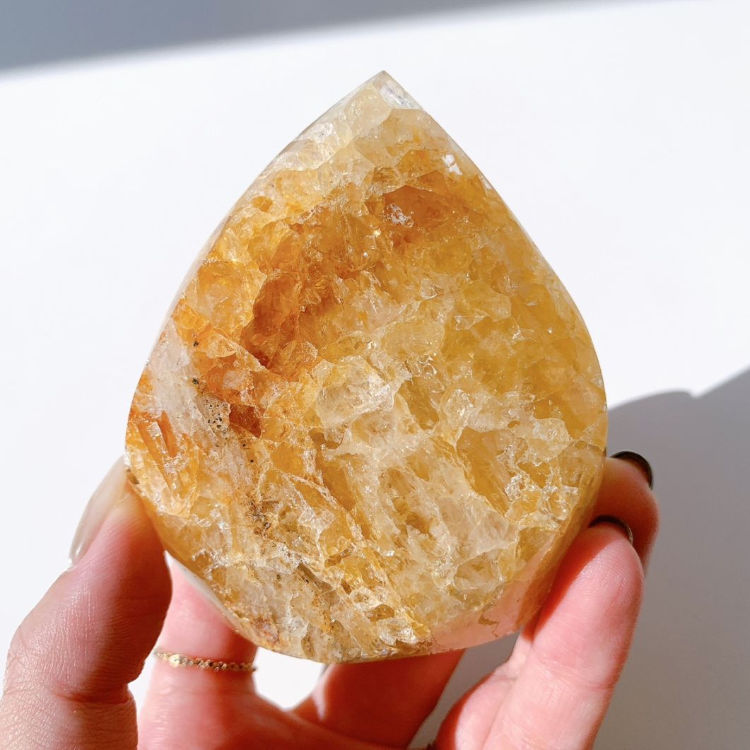 リモナイト水晶 フレイム型