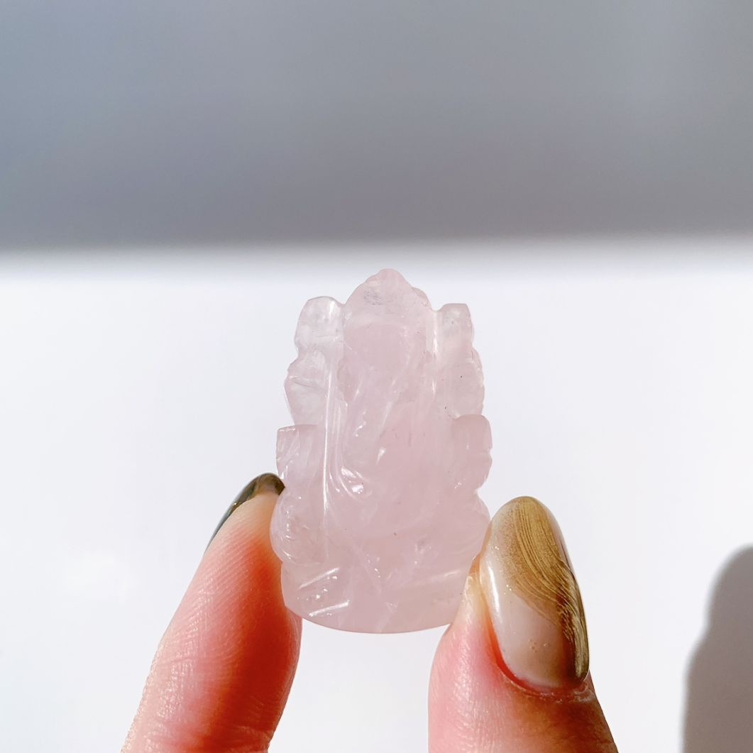 ローズクォーツ ガネーシャ型