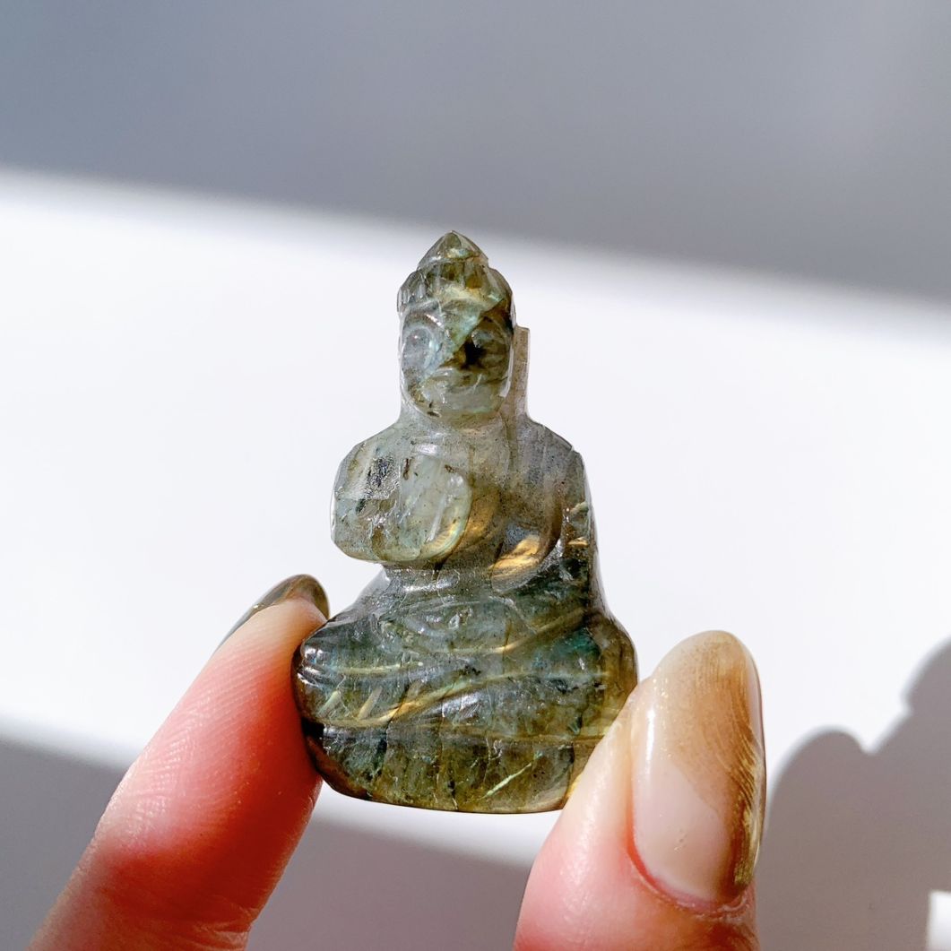 ラブラドライト  仏陀（ブッダ）型
