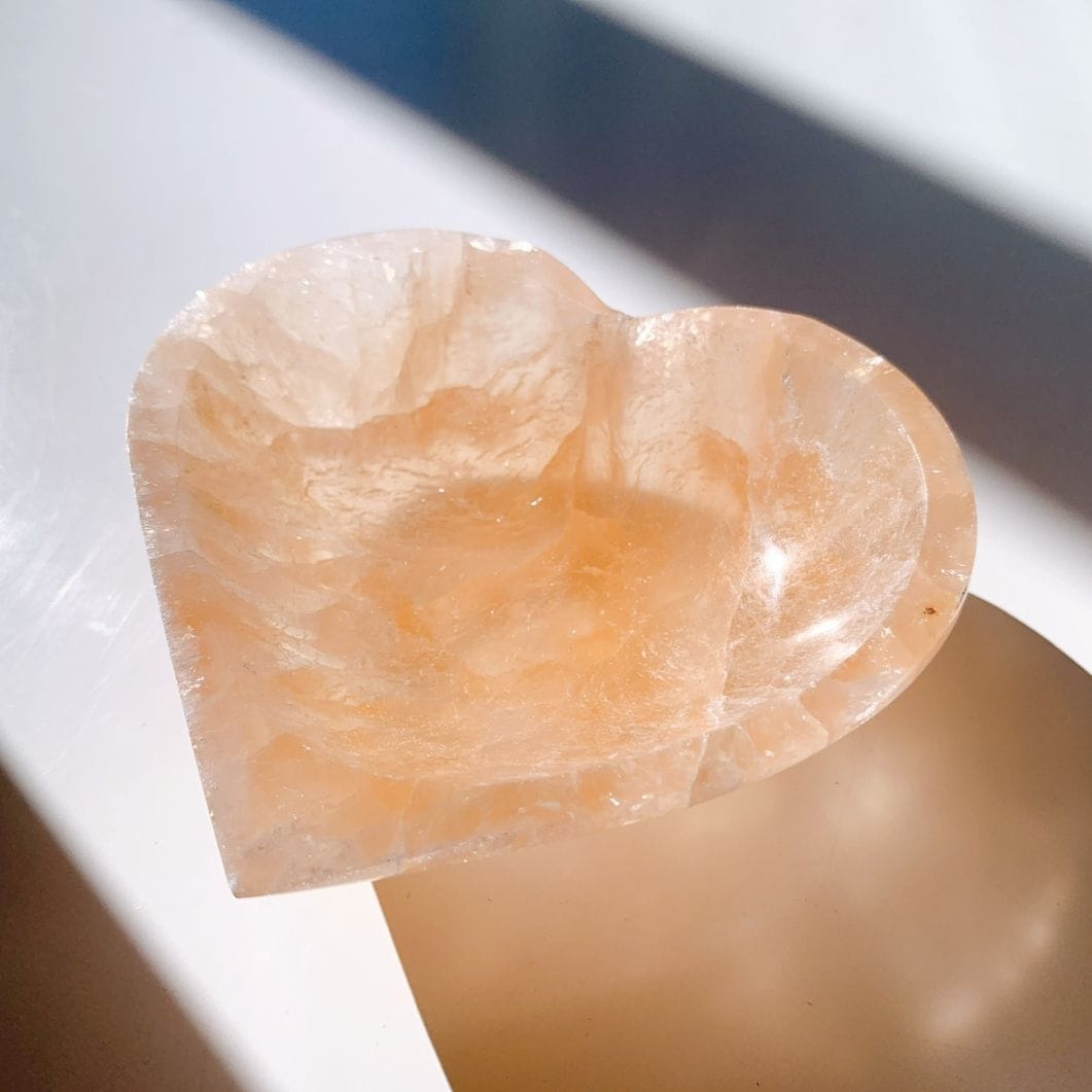 石の形から選ぶ,ハート型 | Crystals by Purely