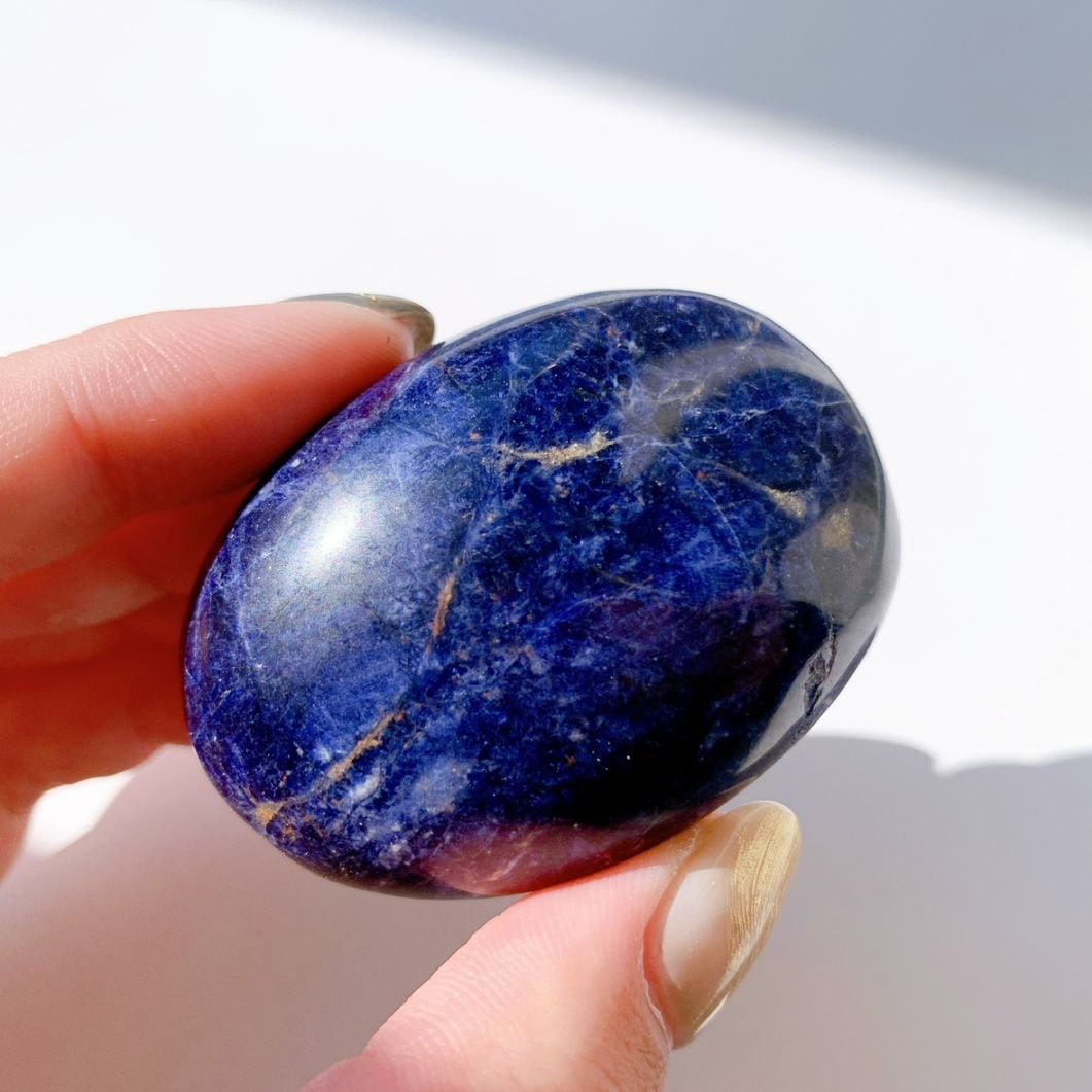 ソーダライト にぎり石