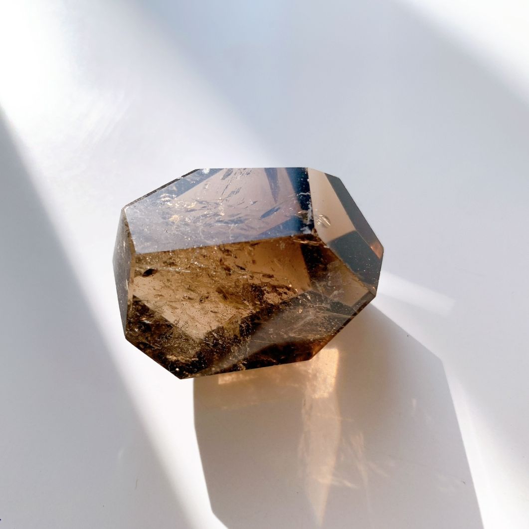 石の意味から選ぶ,グラウンディング・センタリング | Crystals by Purely