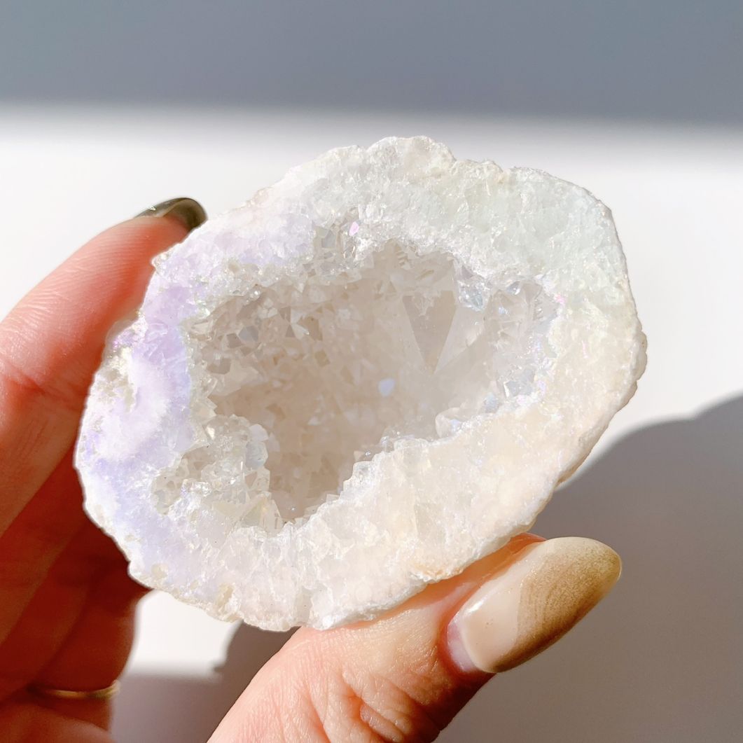 オーロラ水晶 ジオード