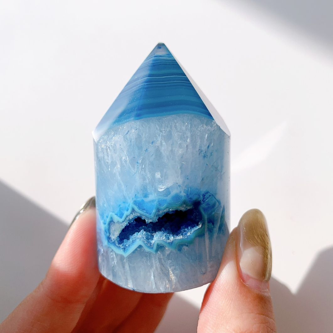 アゲート タワー