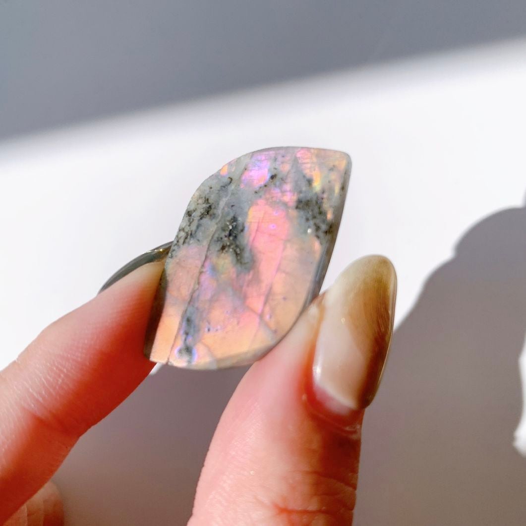 ピンクラブラドライト ルース