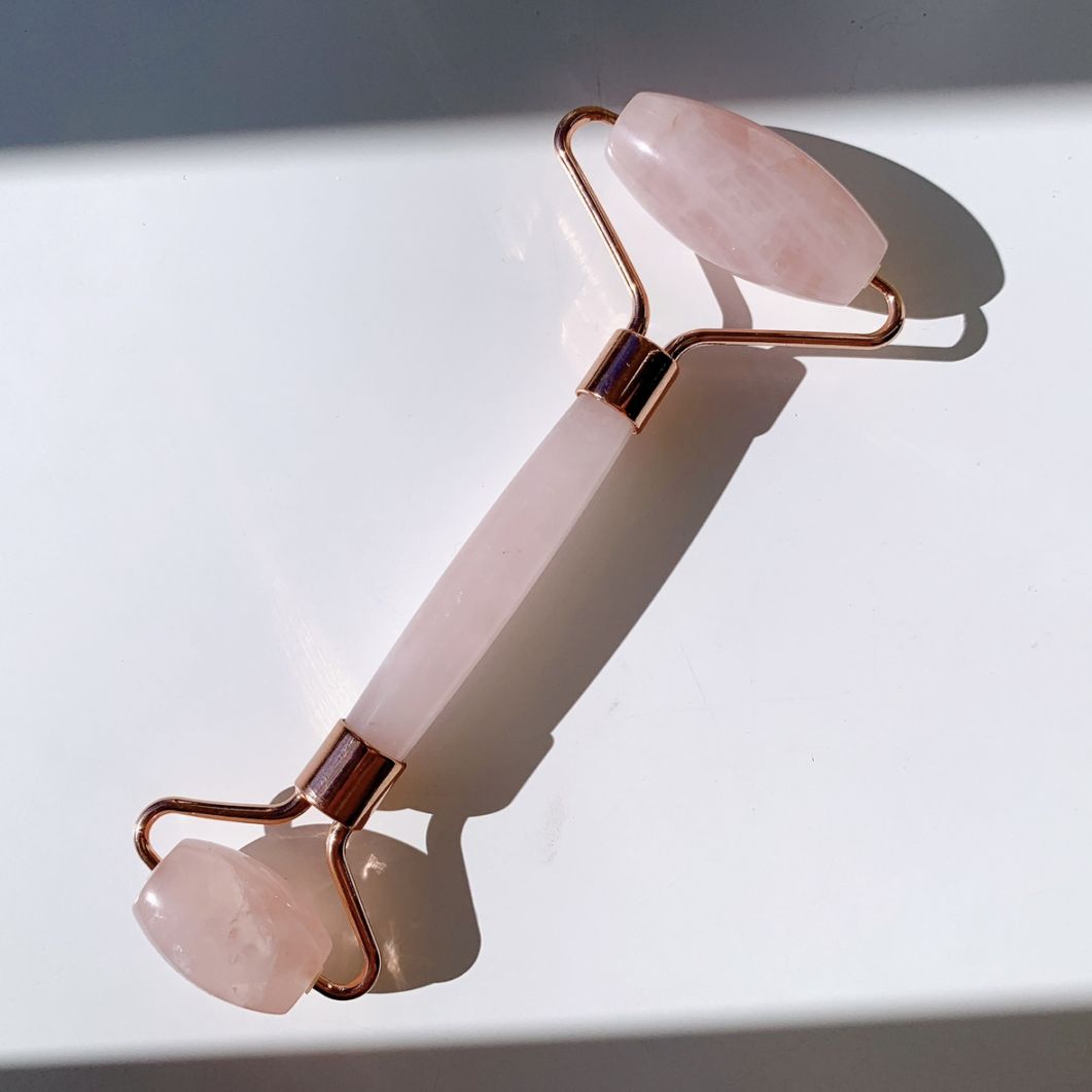ローズクォーツ 美顔ローラー