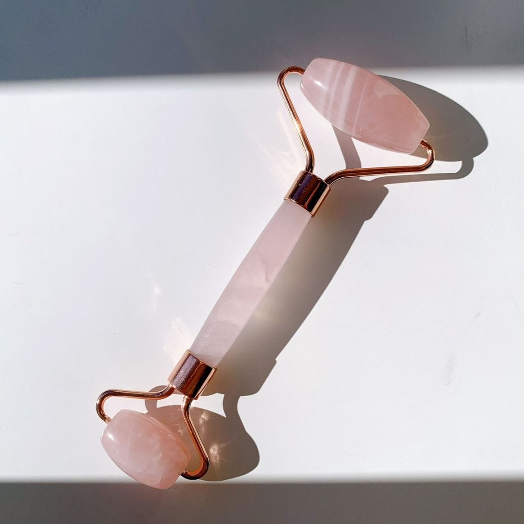 ローズクォーツ 美顔ローラー
