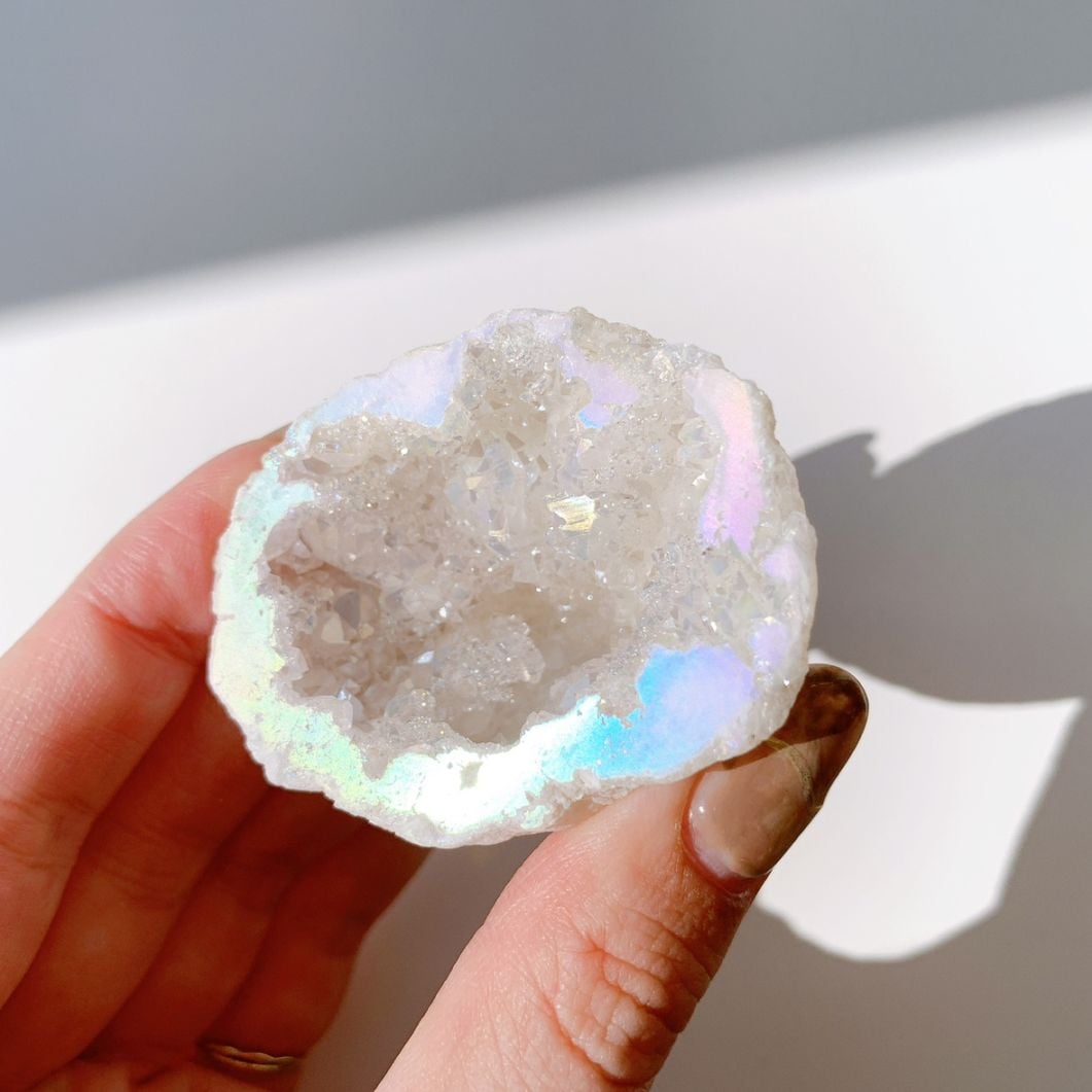 オーロラ水晶 ジオード