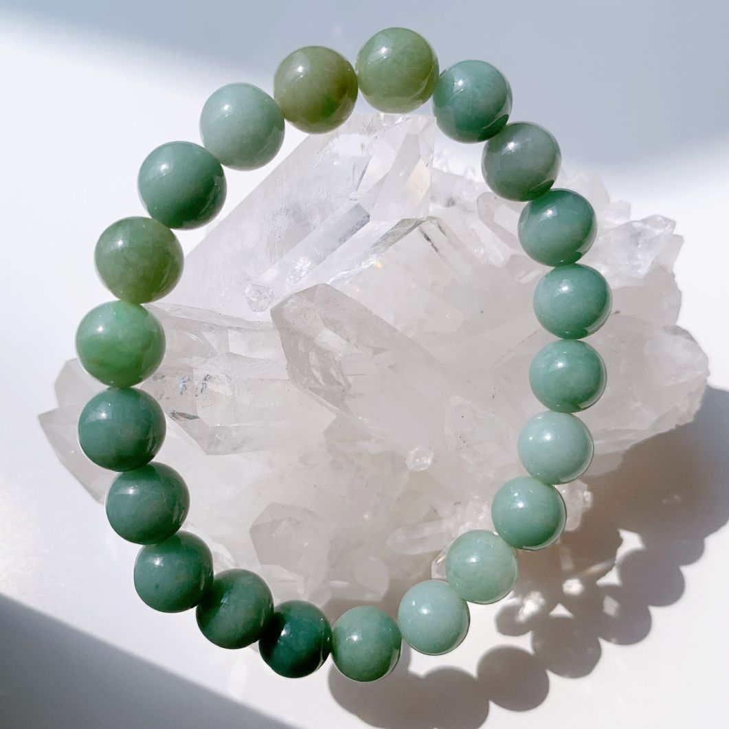 翡翠（ジェイダイト） ブレスレット