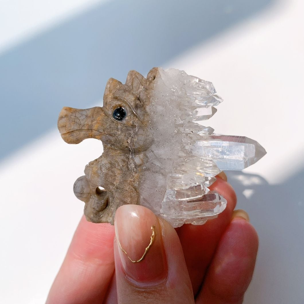 水晶 ドラゴン型