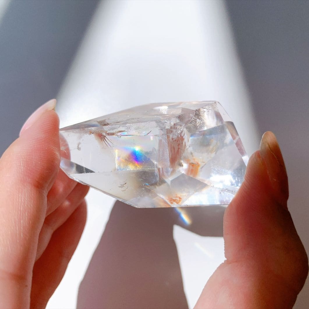 レインボー水晶 ラフカットポリッシュ
