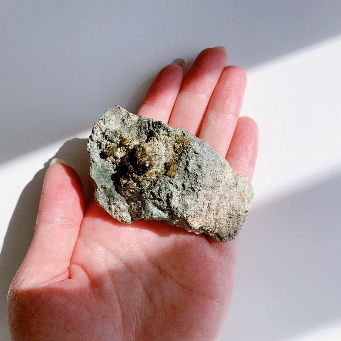 ベスビアナイト 原石 | 原石 | Crystals by Purely