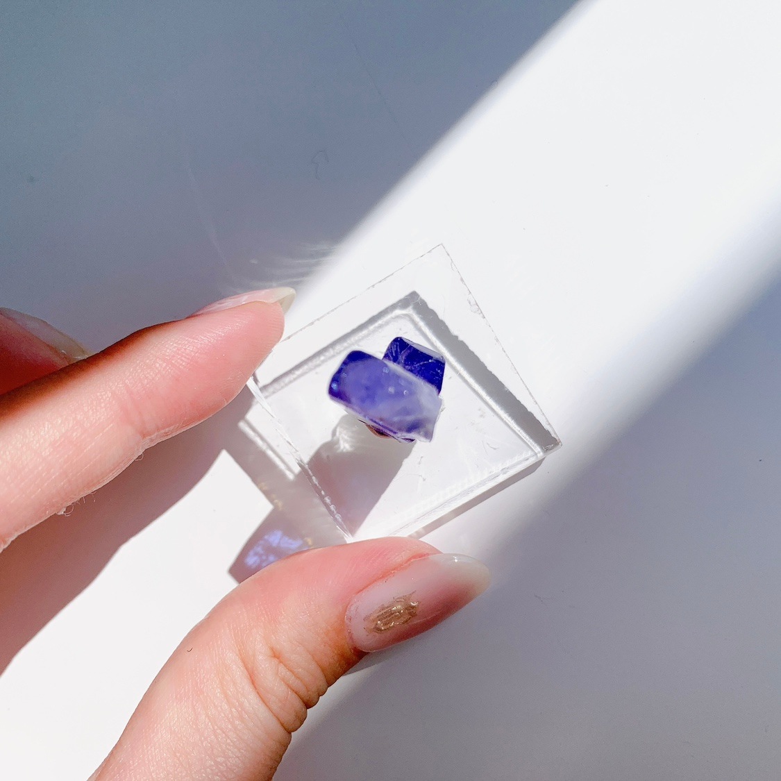 タンザナイト原石 タンザナイト 原石(結晶) 35x39mm - アサオ工芸オンライショップ