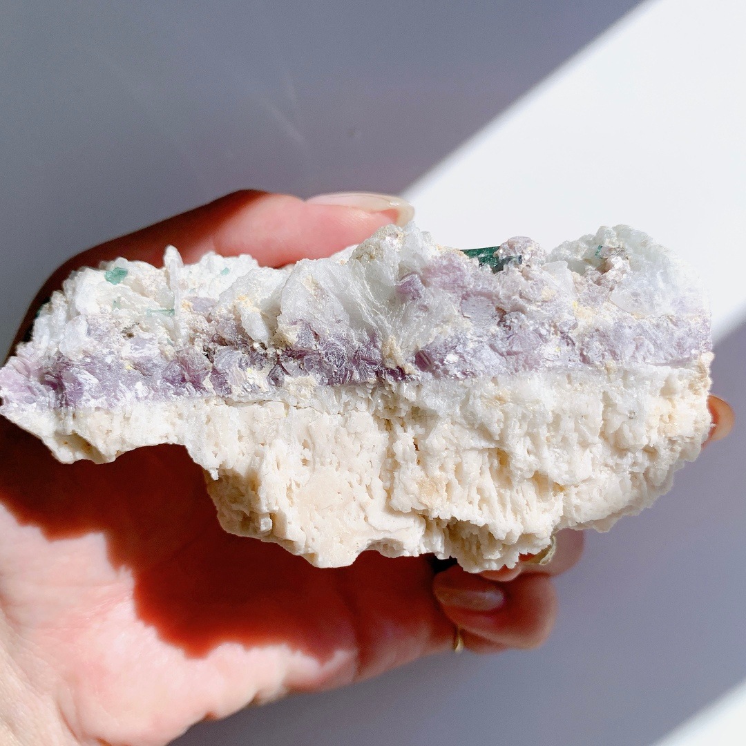 ウォーターメロントルマリンwithアルバイトwithレピドライト 原石