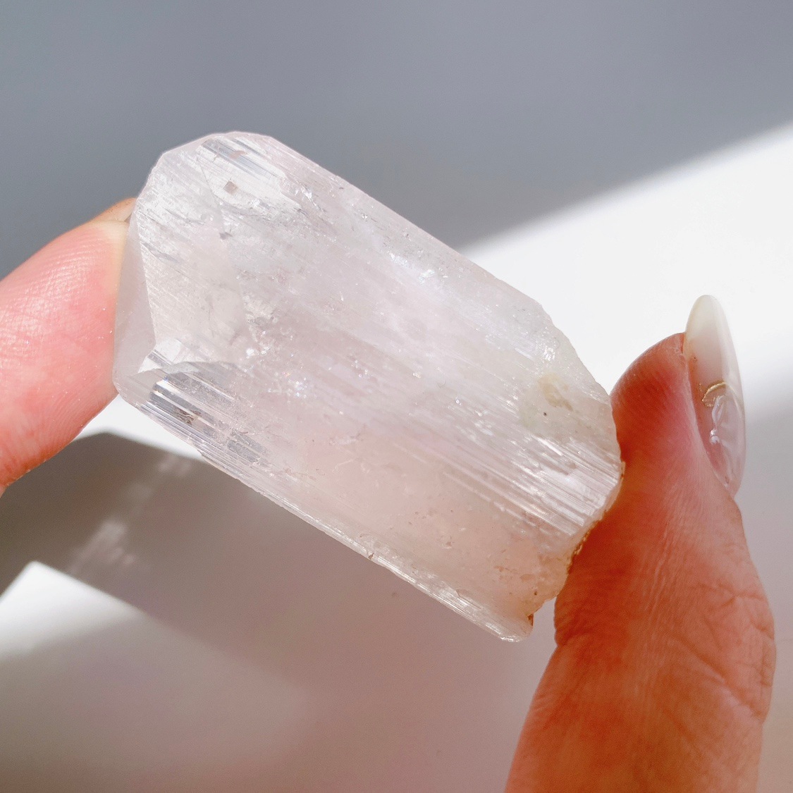 ピンクダンビュライト ピンクダンビュライト1 | BIZEN Crystals