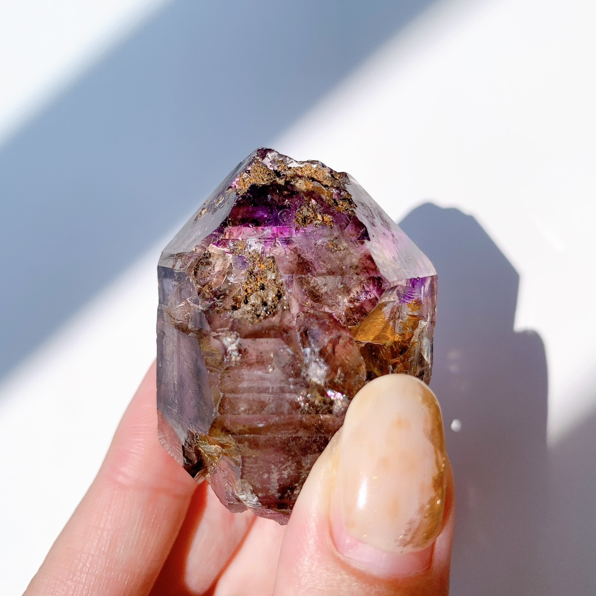 超クッキリ☆コントラスト☆アメジストエレスチャル ブランドバーグ アメジスト エレスチャル | アメジスト | Crystals by